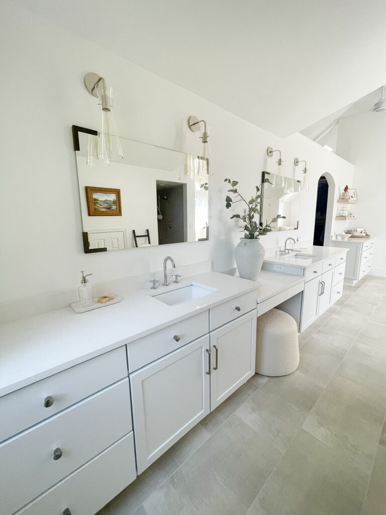 Bathtub interior 