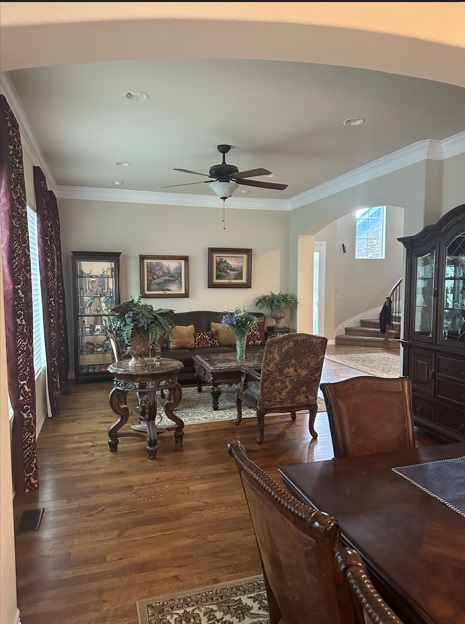 Traditional sitting area with elegant decor